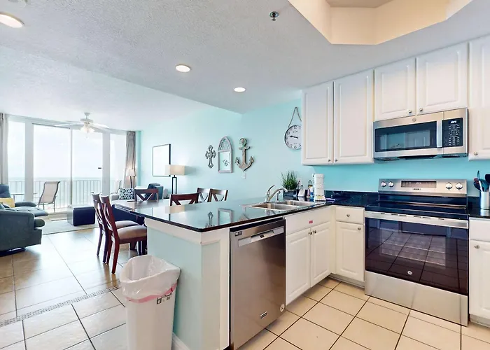 Gulf-front W Big Views Balcony Wifi & Shared Pools Hot Tubs & Gym Holiday home